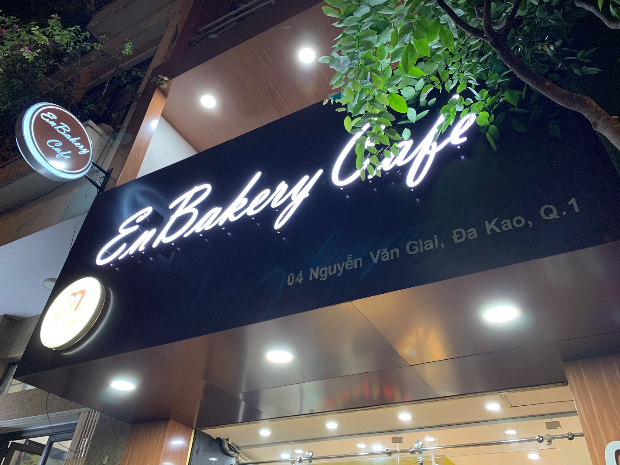 enbakerycafe-feature